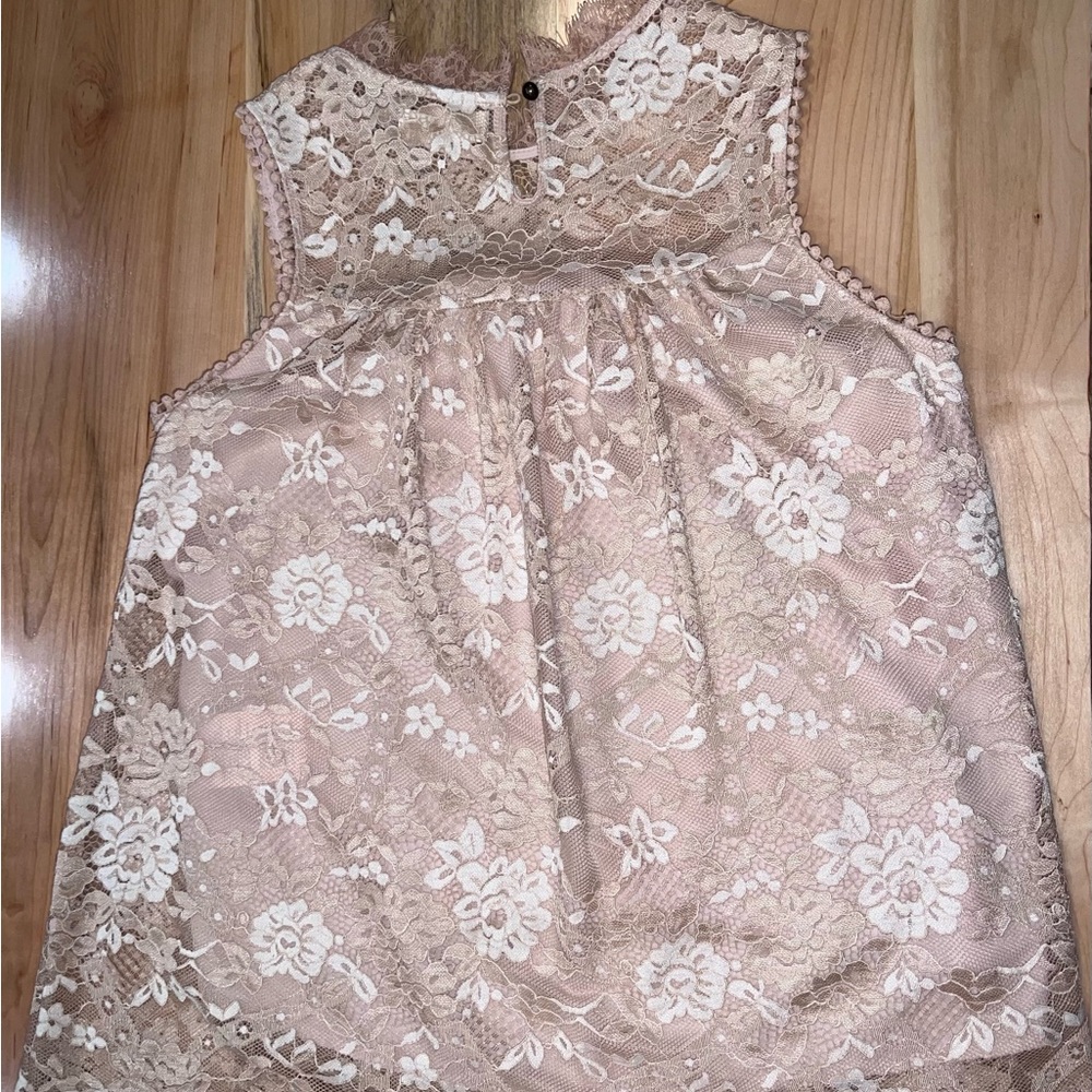 Altar’s State Lace Tank - Picture 7 of 10